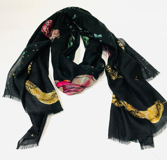 Black cashmere snake scarf