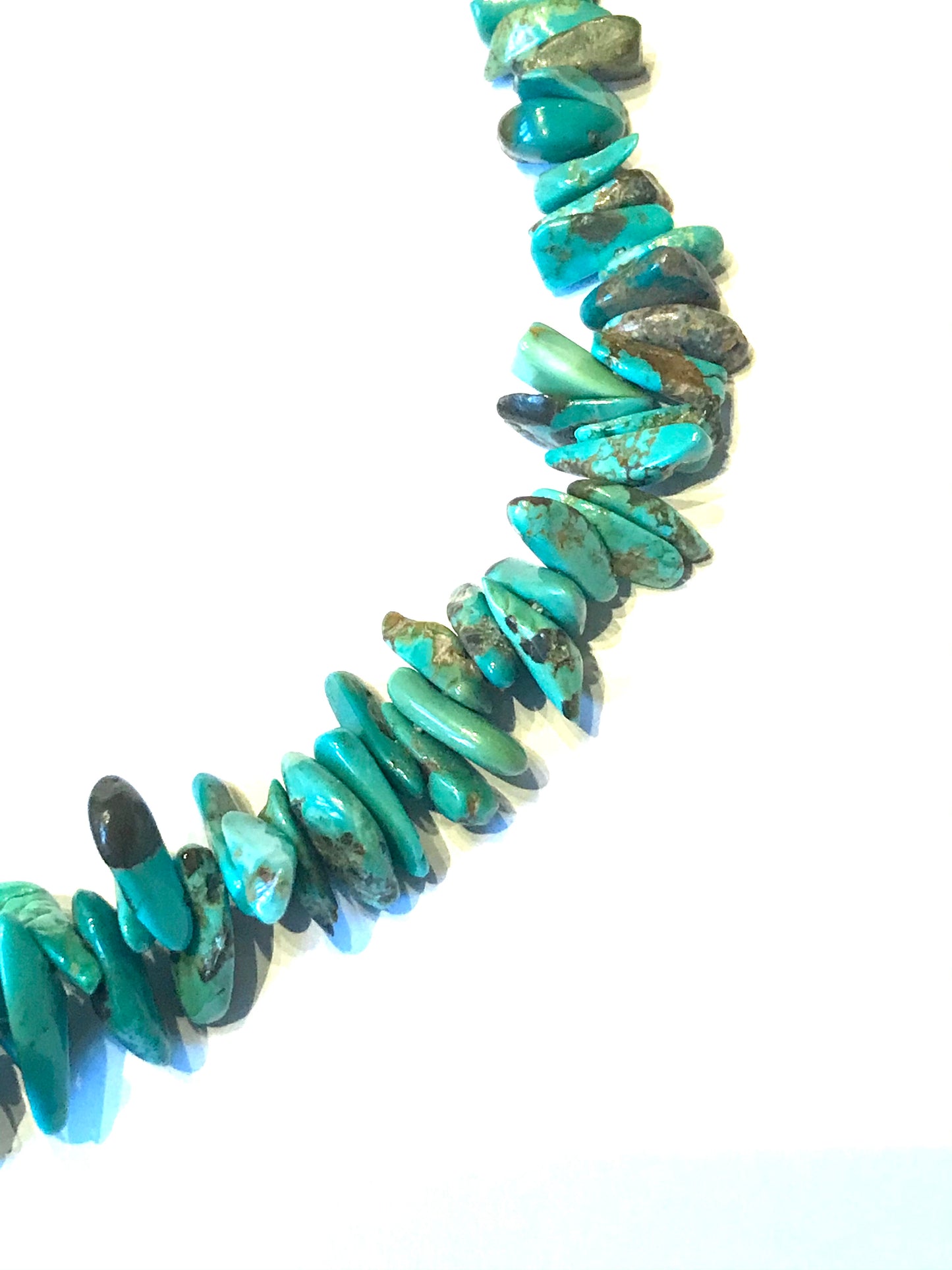 Stunning turquoise nugget necklace