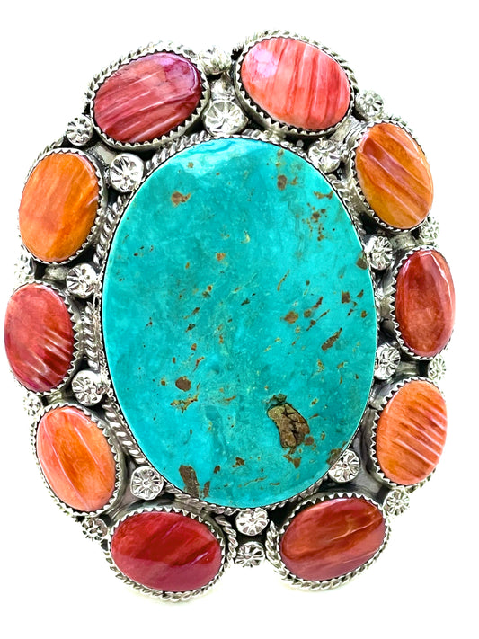 Stunning turquoise bracelet