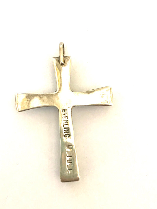 Cross pendent