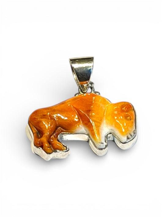 Buffalo spiny oyster pendant