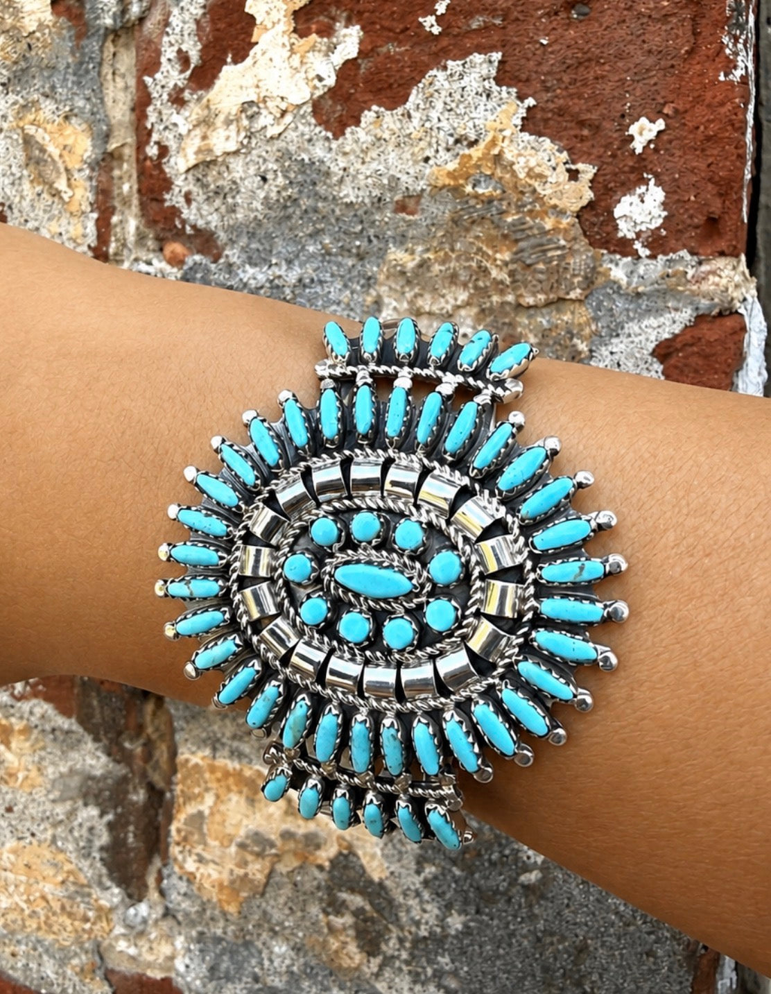 bracelet zuni needlepoint
