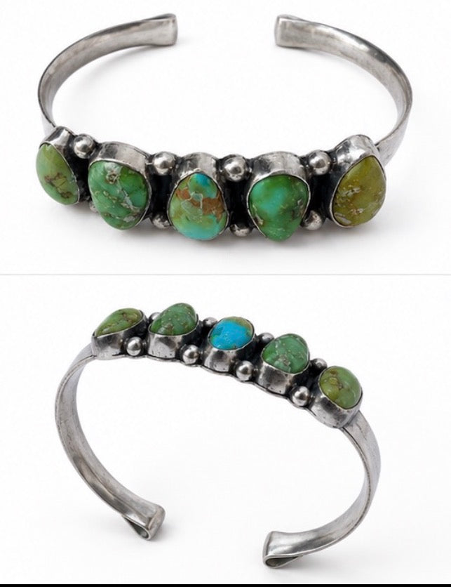 Amazing turquoise stone bracelet