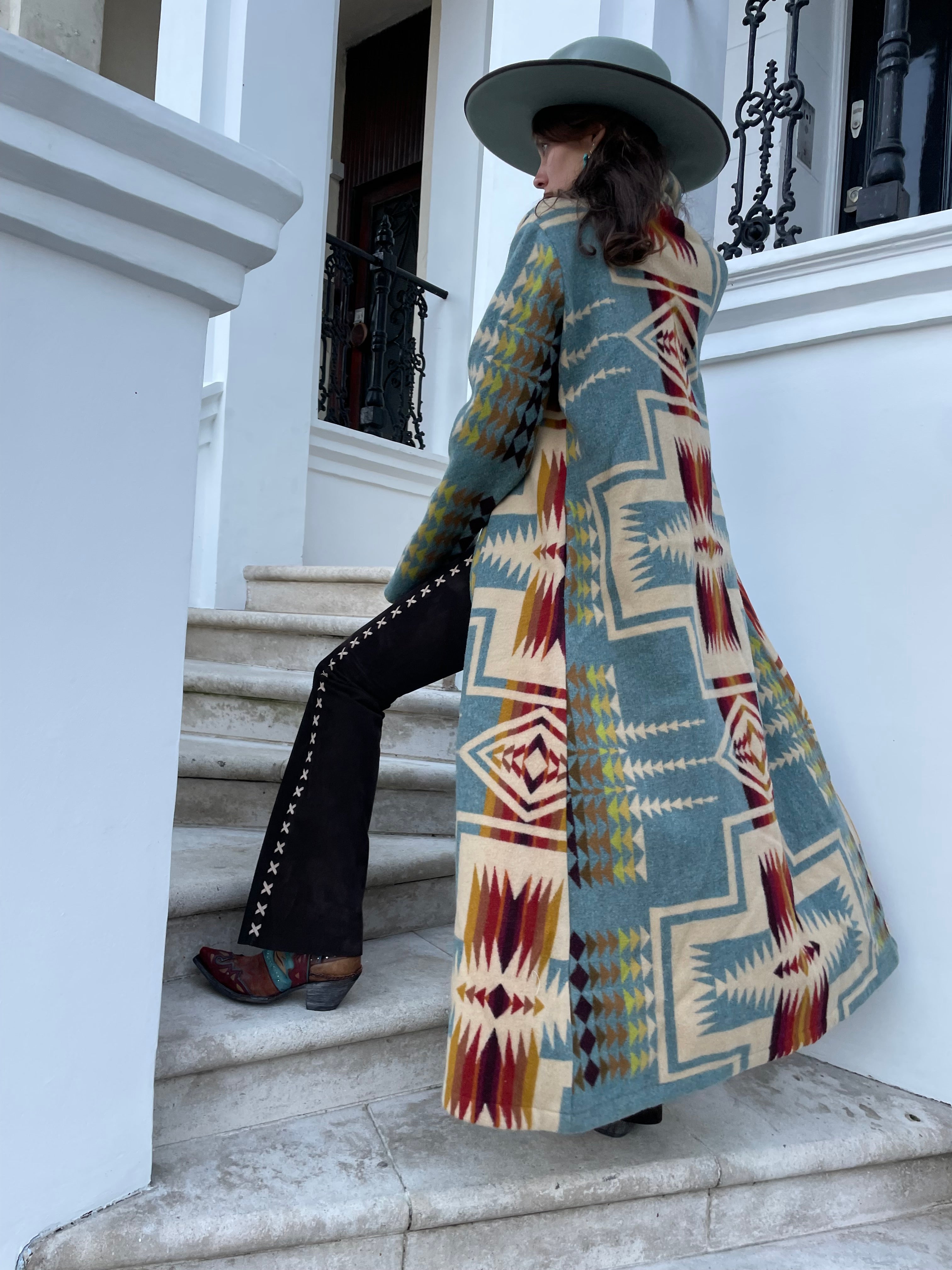 Jessie western brand blanket coat sunset spirit