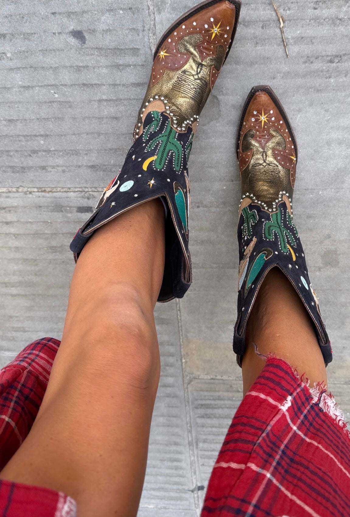 Space cowboy boot
