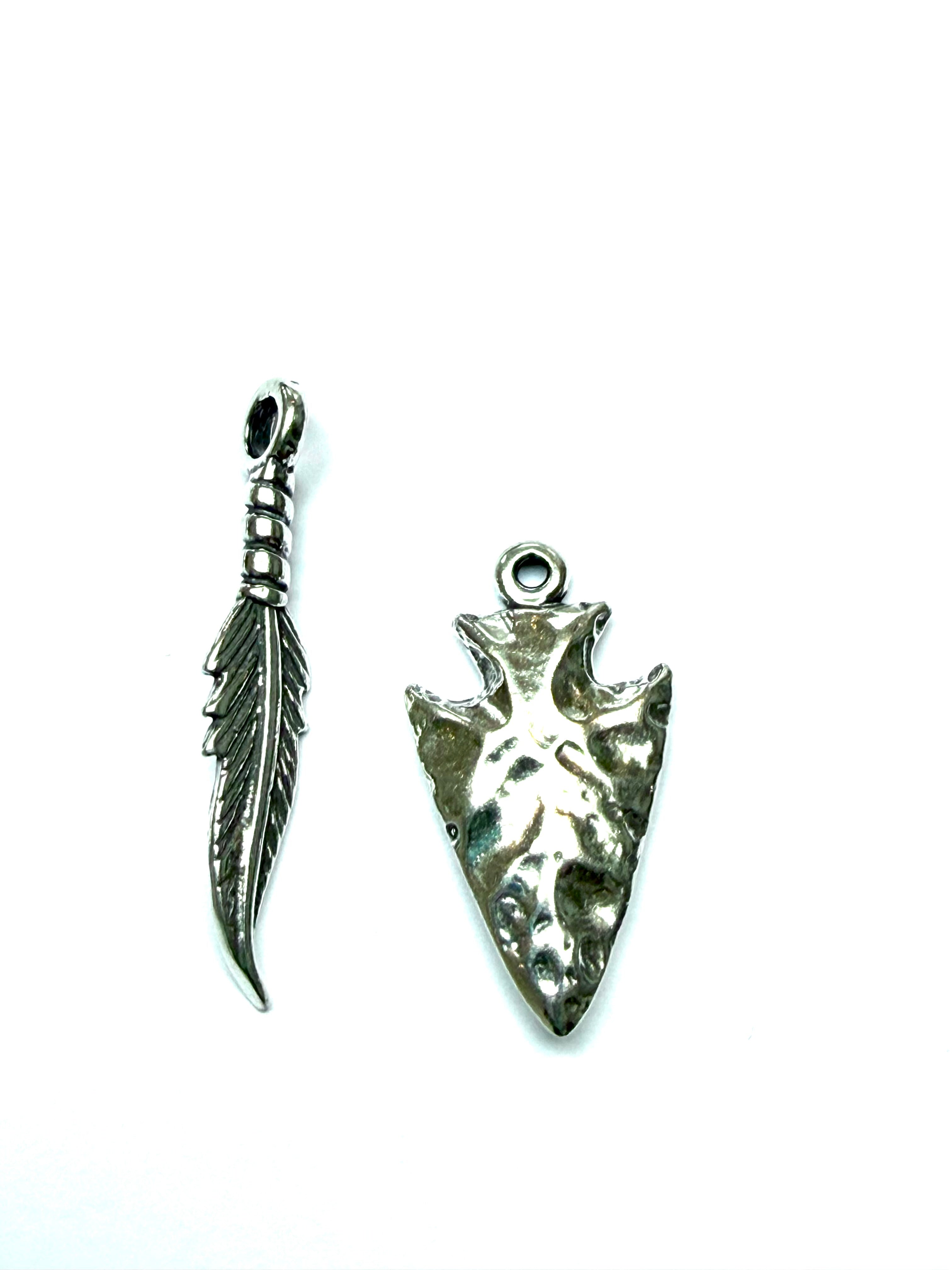 Arrow head charm