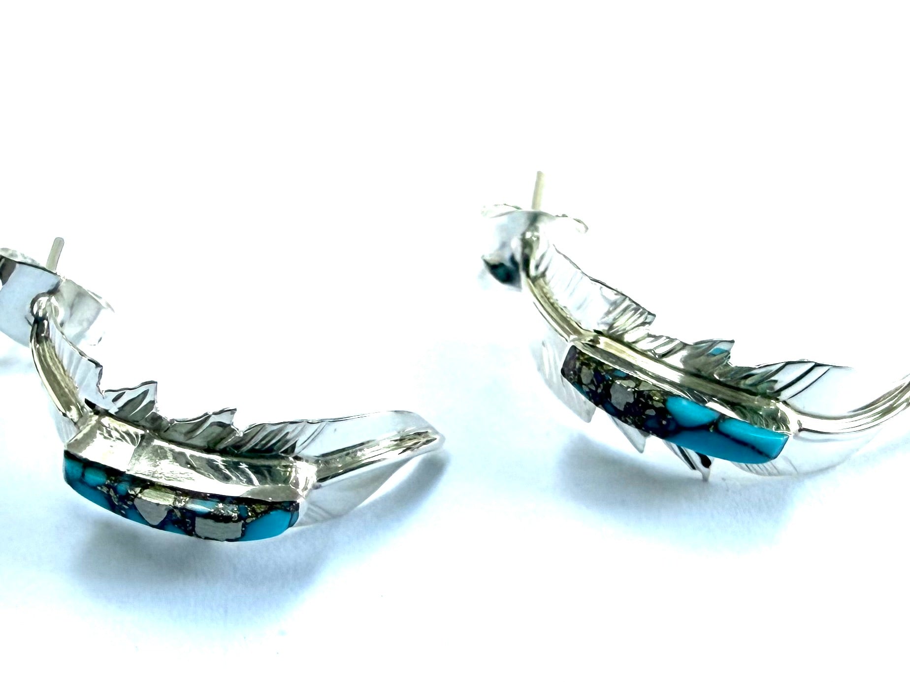 Hoop feather earrings