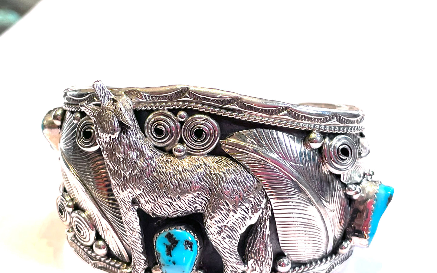 Navajo sterling silver wolf bracelet
