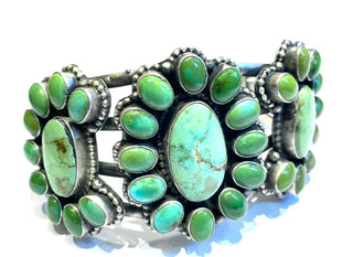 Amazing Navajo rare emerald turquoise bracelet