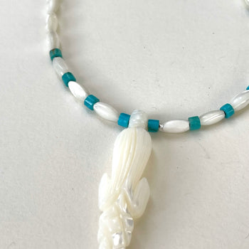 Mother of pearl corn necklace