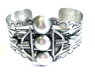 Navajo sterling silver arrow bracelet