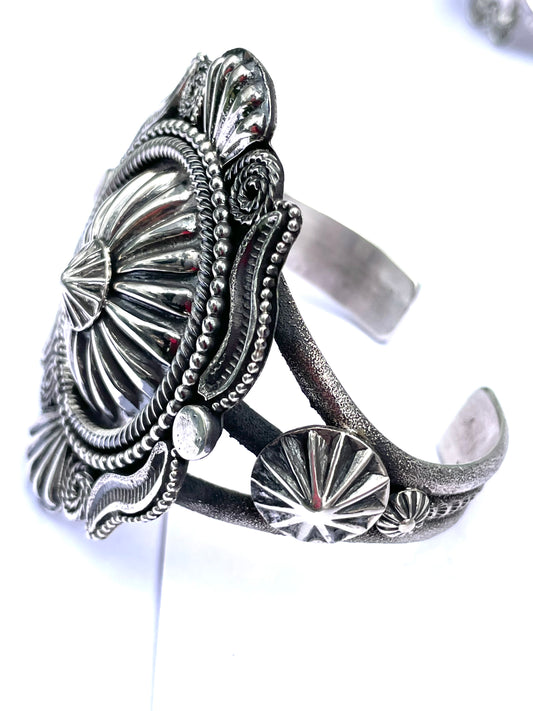 Stunning Navajo bracelet
