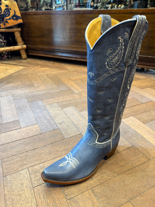 Blue boot