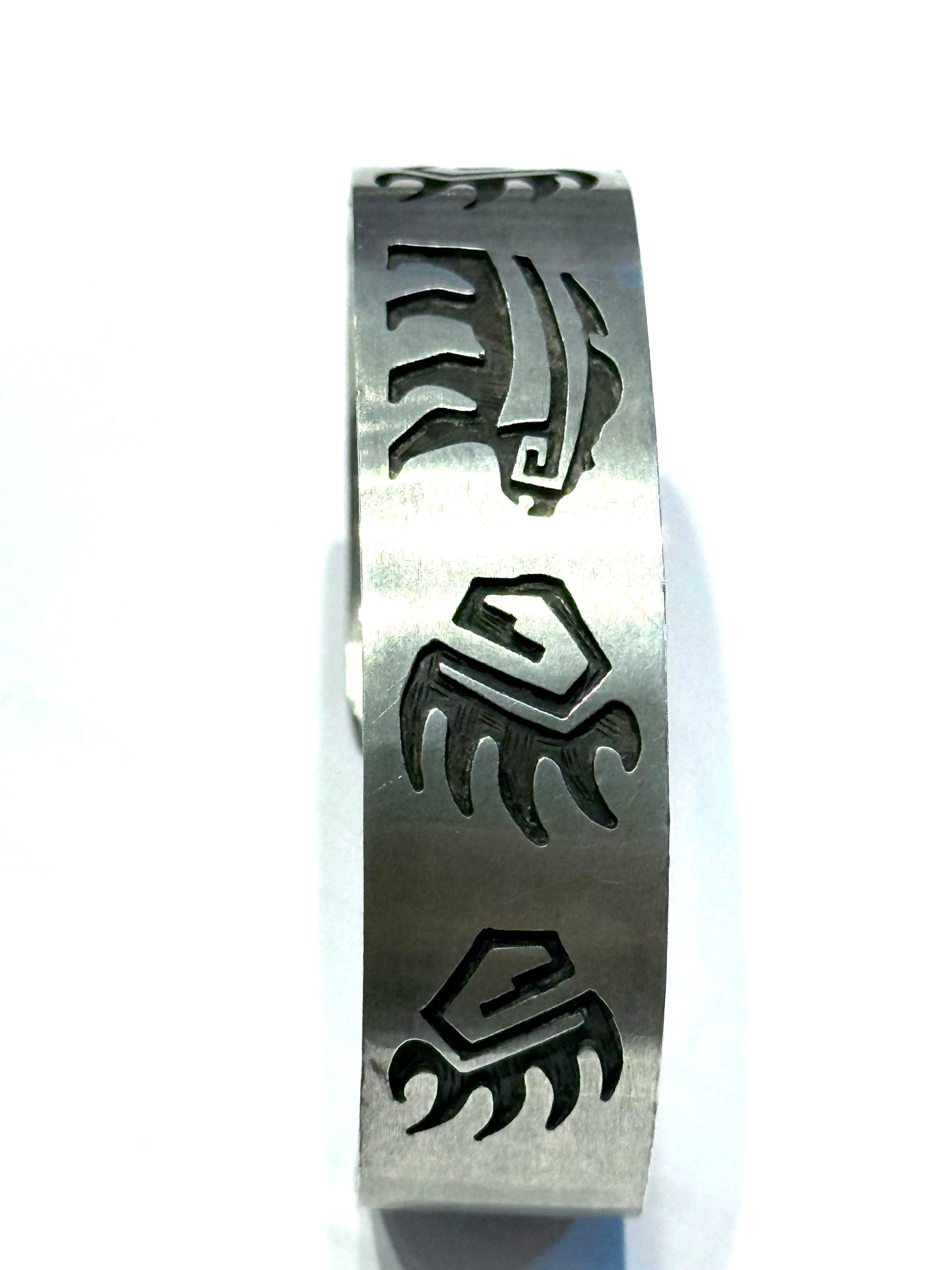 Navajo bracelet bear claw design