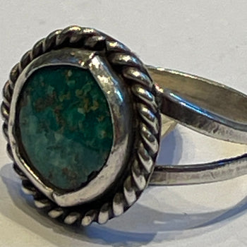 New Navajo ring