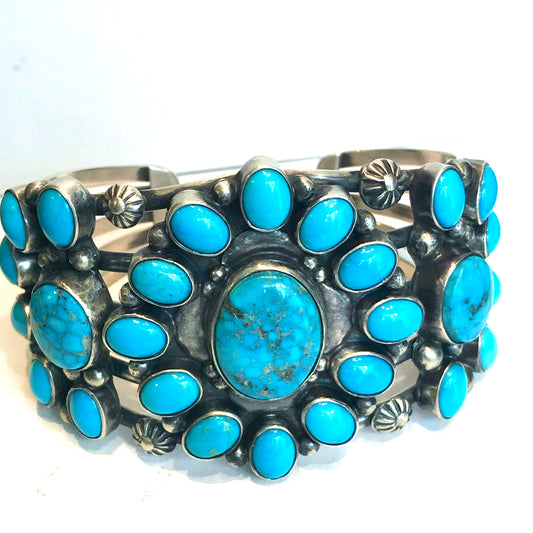 Amazing KINGMAN TURQUOISE Navajo turquoise bracelet