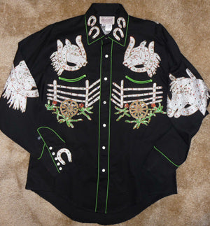 Rhinestone Embriodered cactus wagon wheel shirt