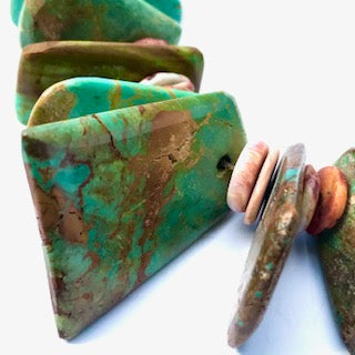 Vintage 1970s Santo Domingo long necklace