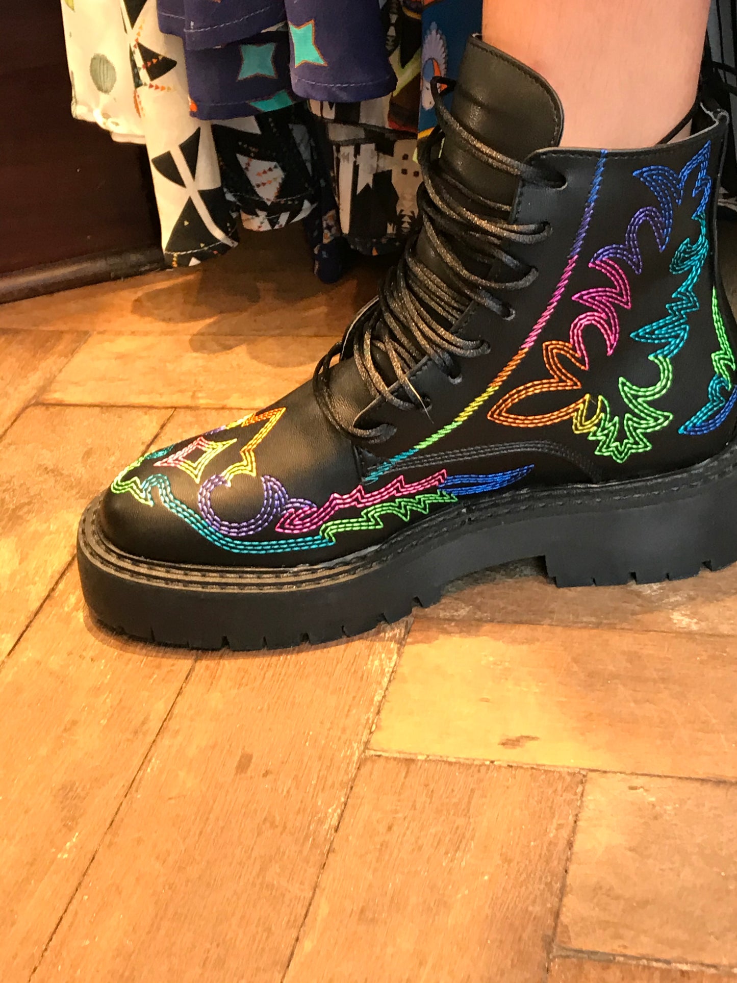 Dawni & Jessie Western