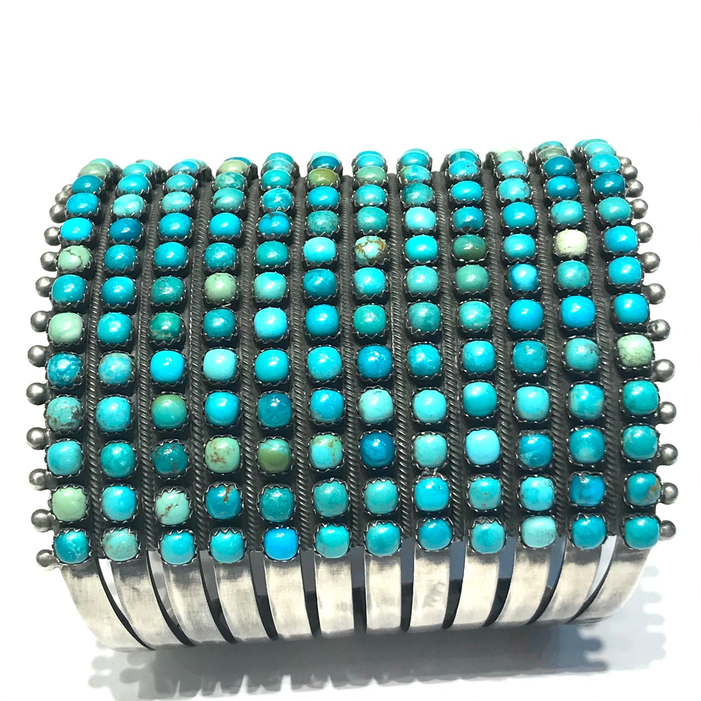 Exceptional cuff Navajo bracelet