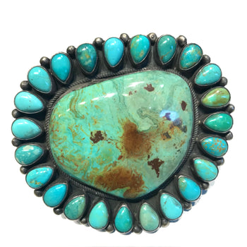 Large amazing turquoise Navajo ring