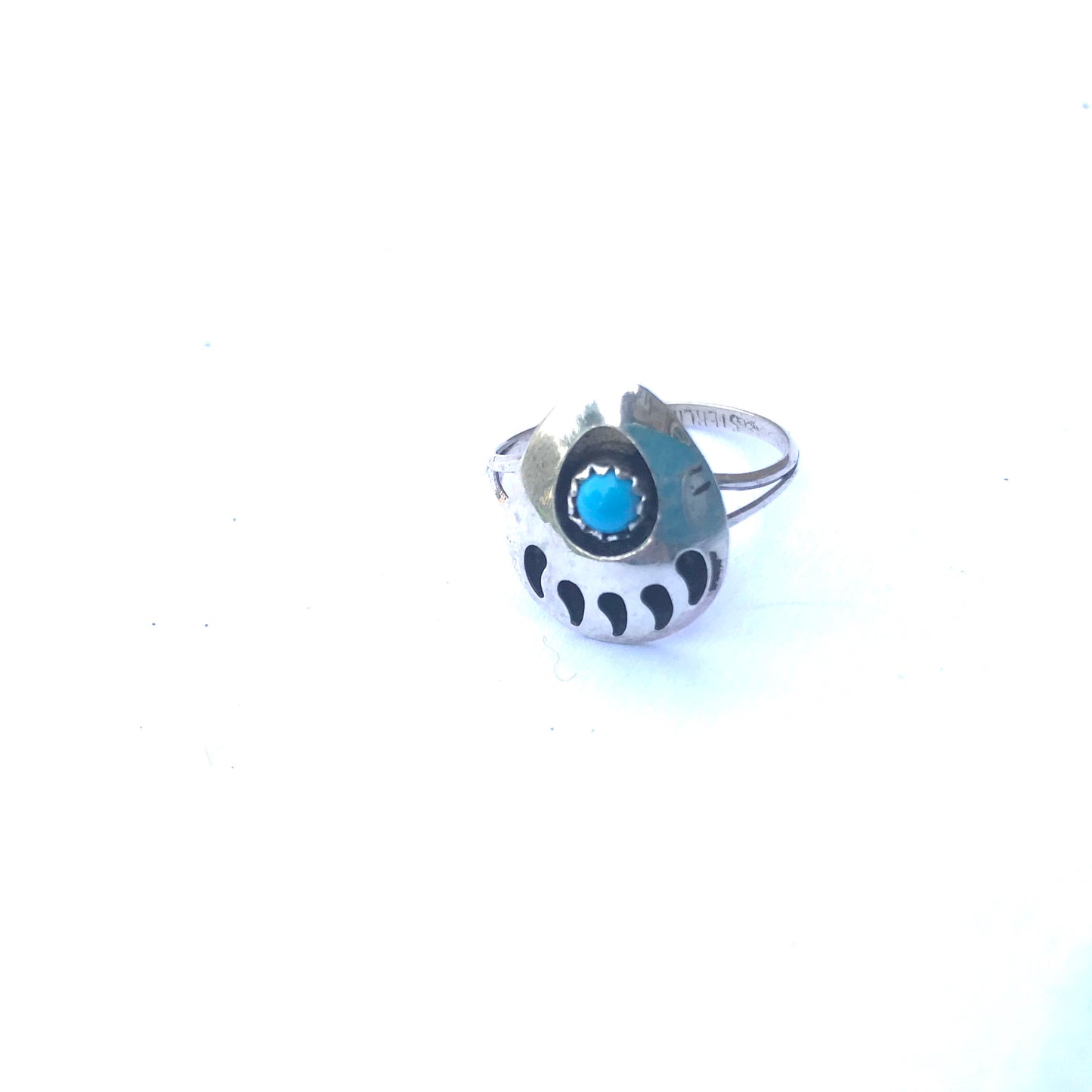 Bear claw show box ring Navajo