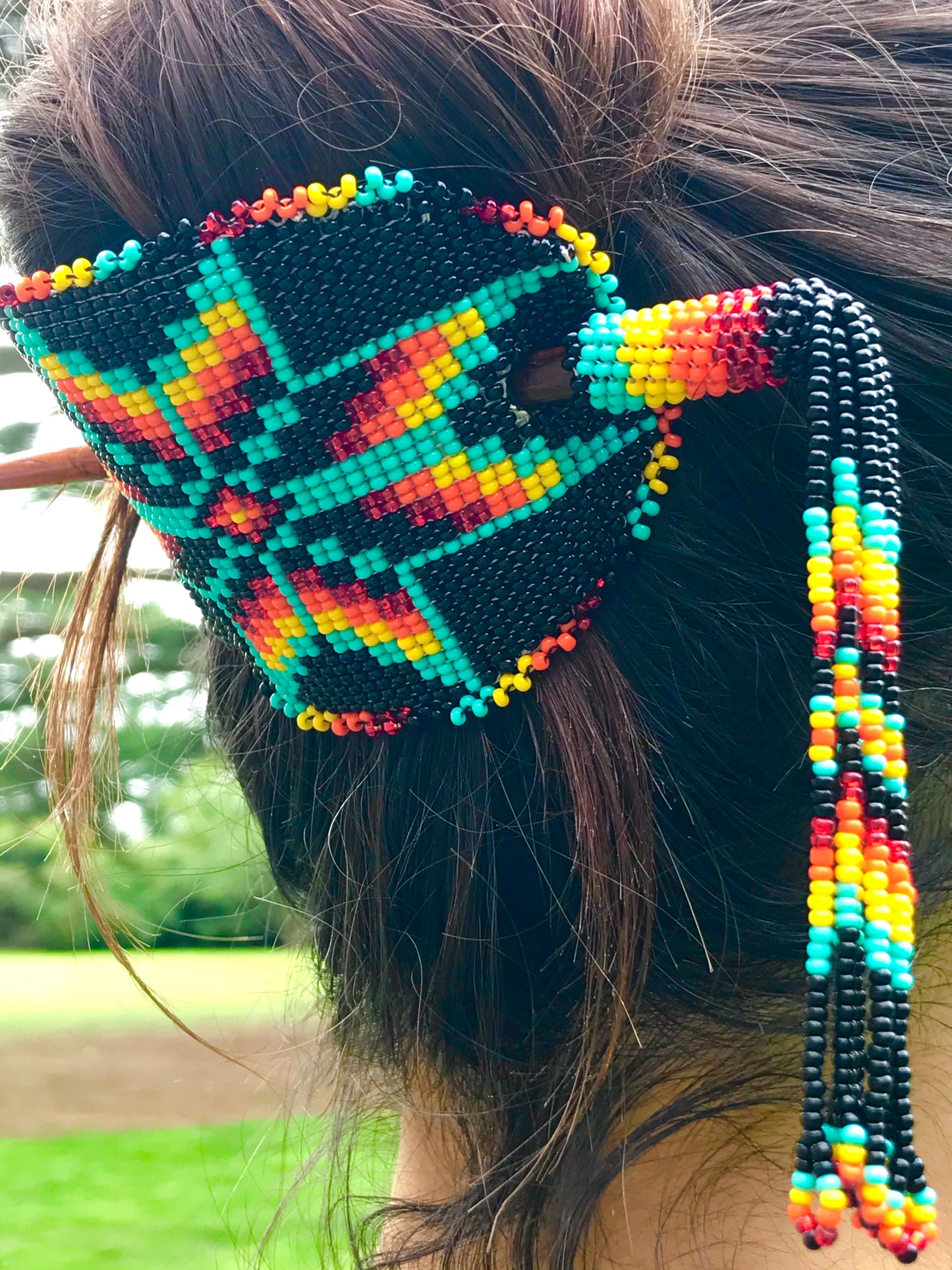 Beaded hair pin