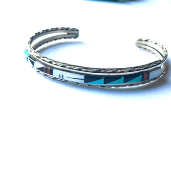 Inlaid stone bracelet