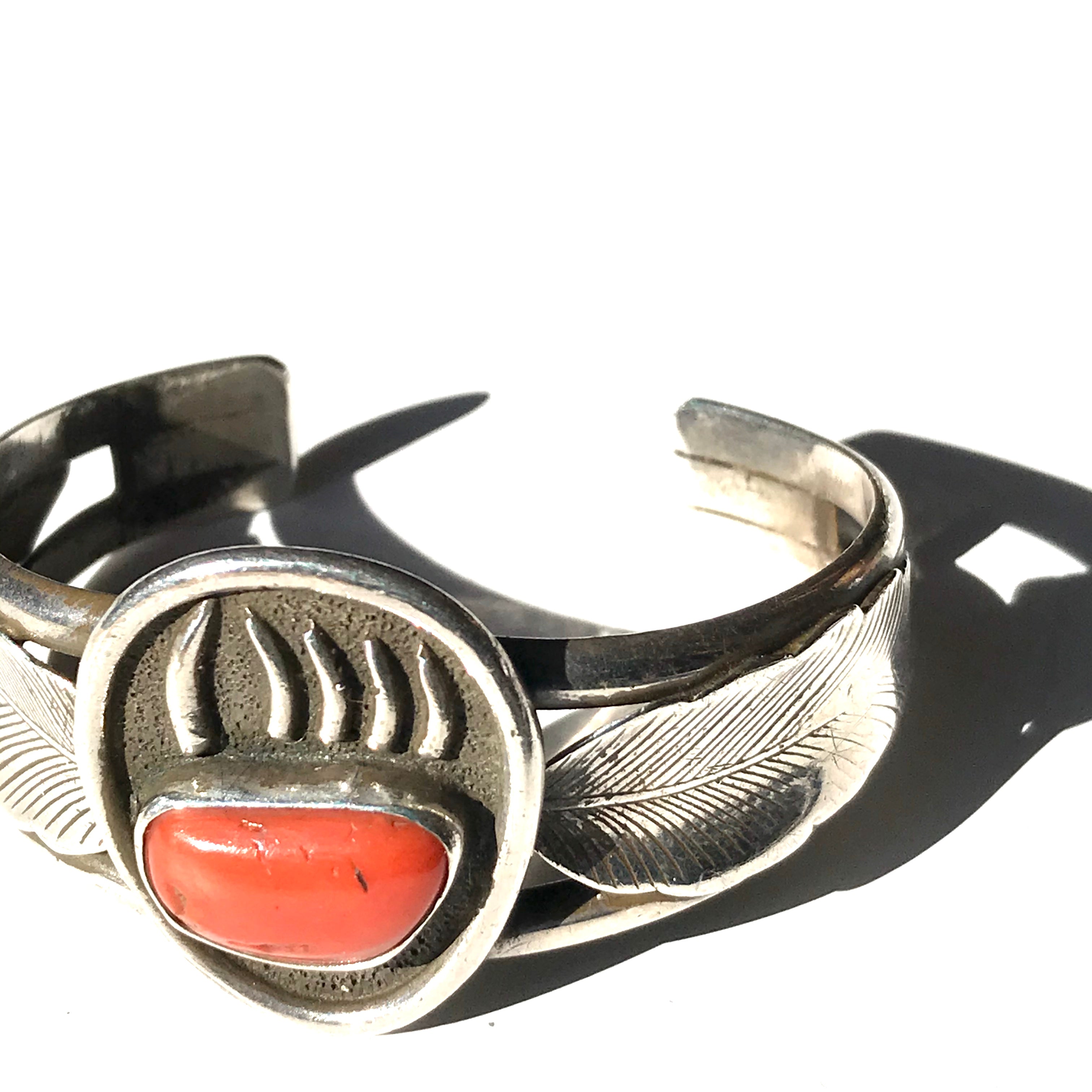 Vintage 1950s coral bear claw bracelet