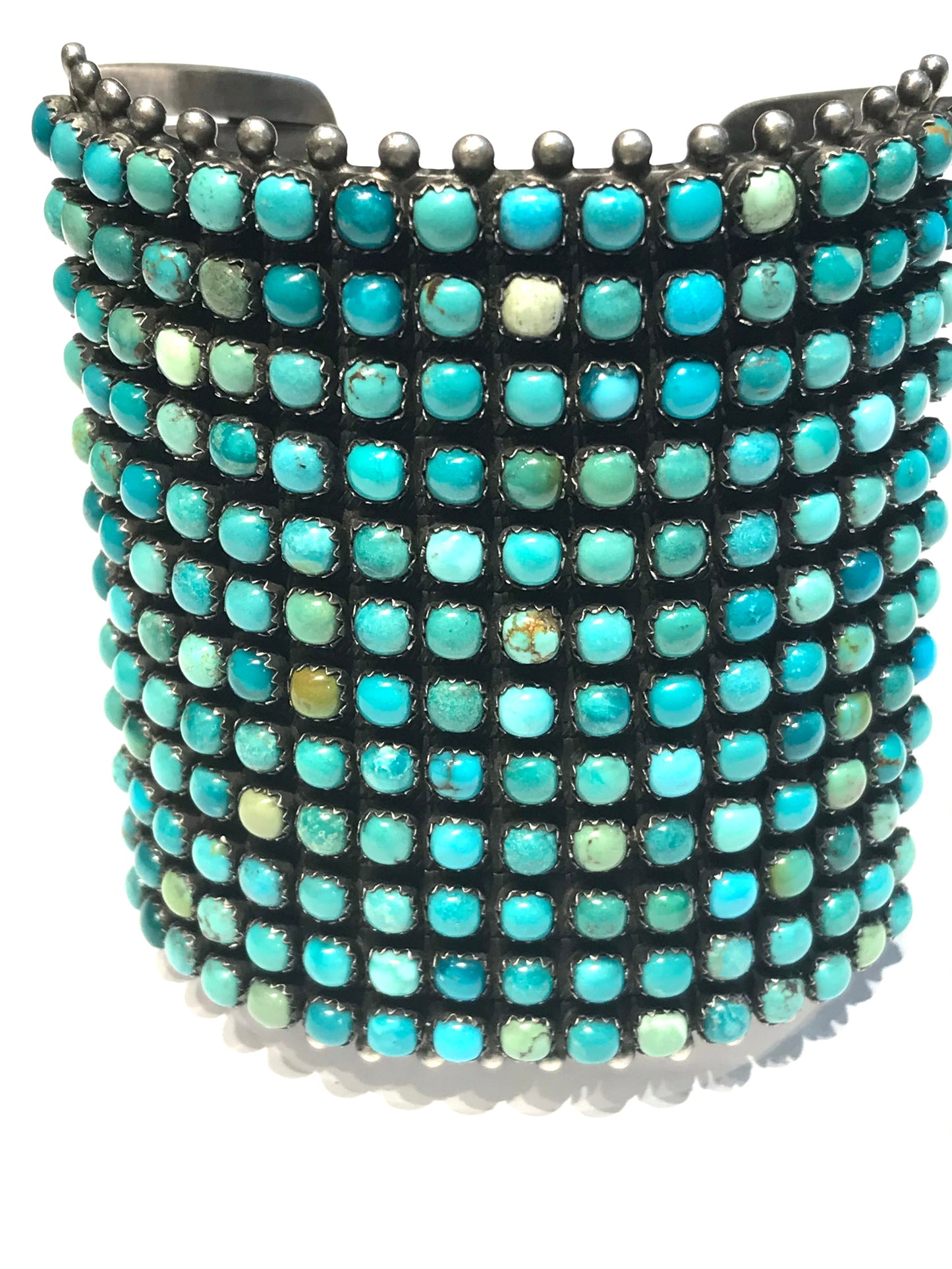 Exceptional cuff Navajo bracelet