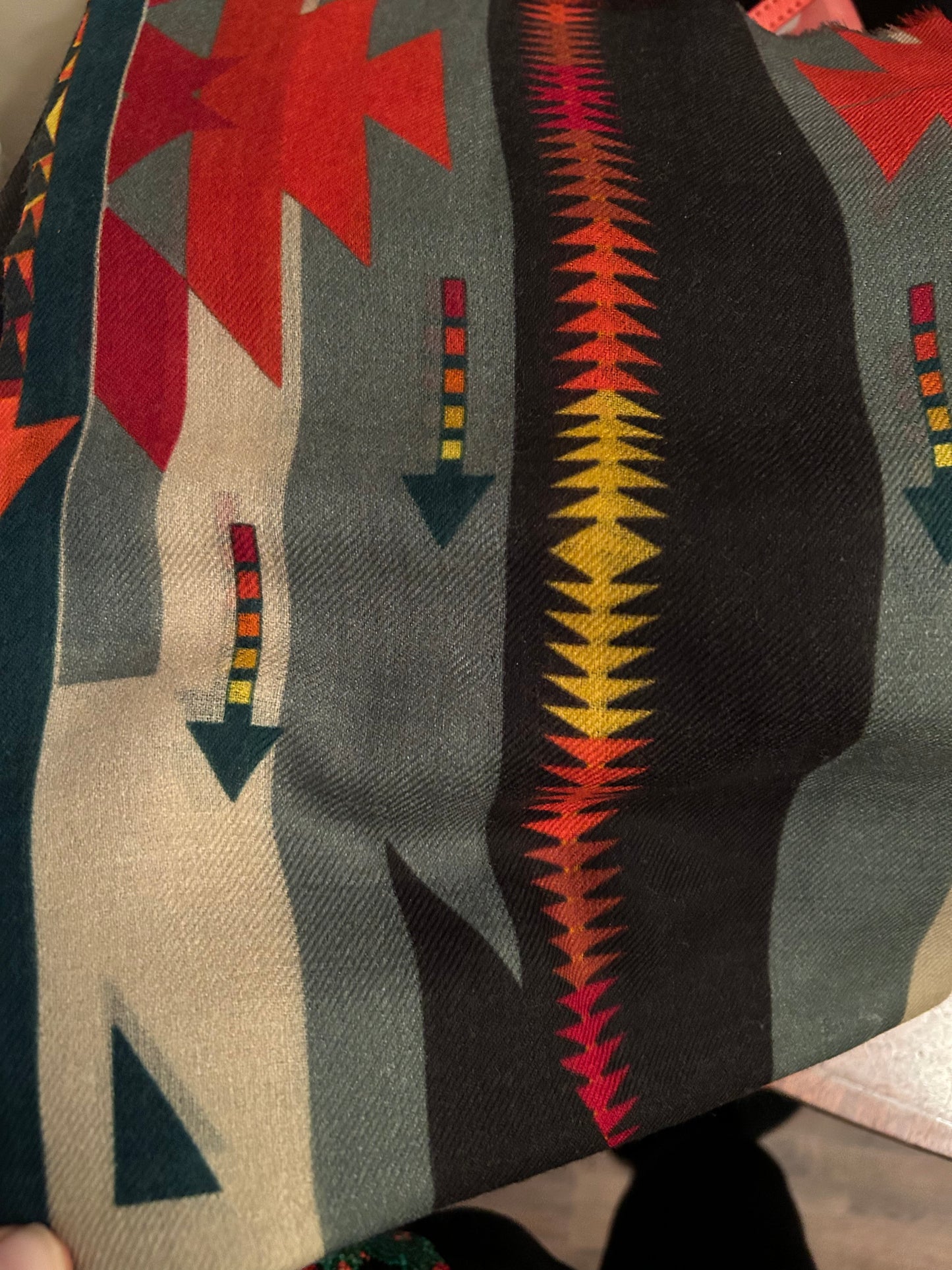 New cashmere / silk scarf / wrap Jessie Western brand