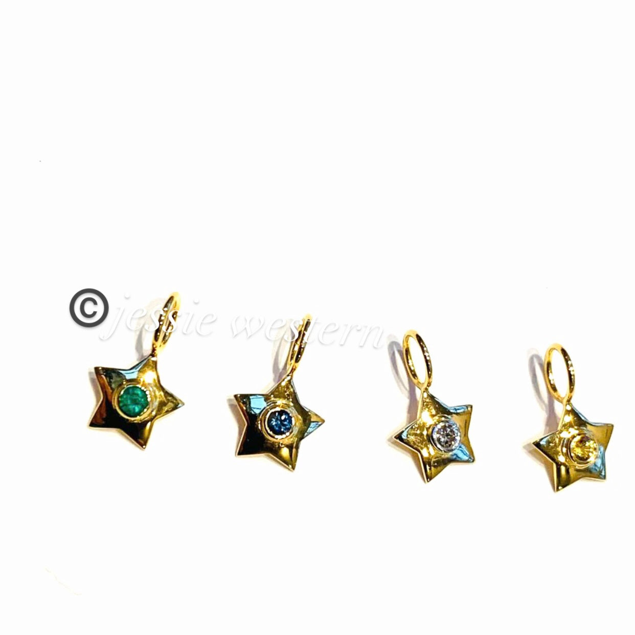 Jessie Western Mini solid 18!k gold stars