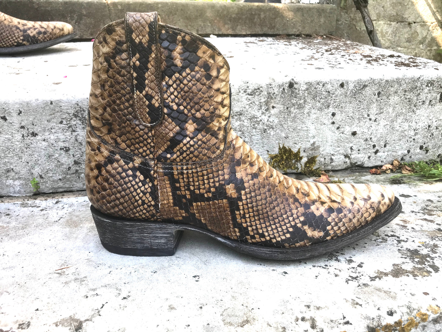 Jessie Western brand vintage python print