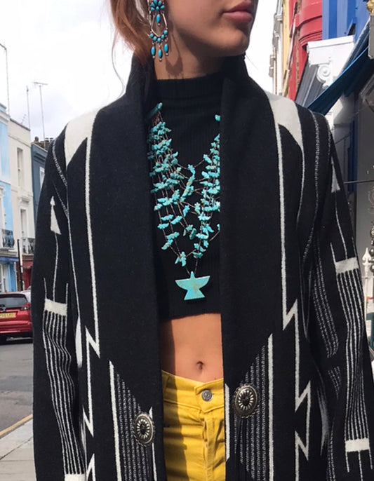 Amazing sleeping beauty earring