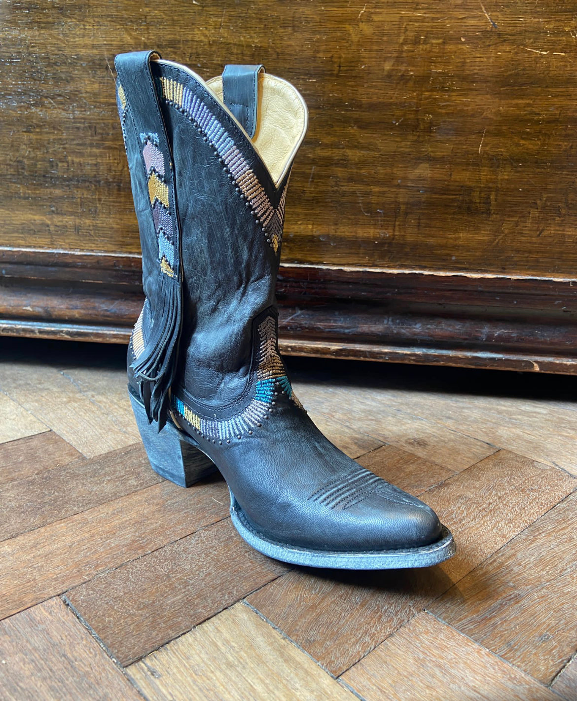 Jessie Western  black boots