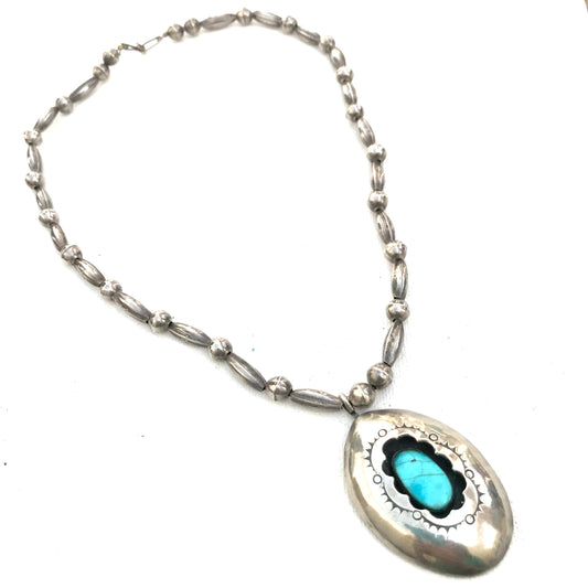 Vintage 1970s show box necklace